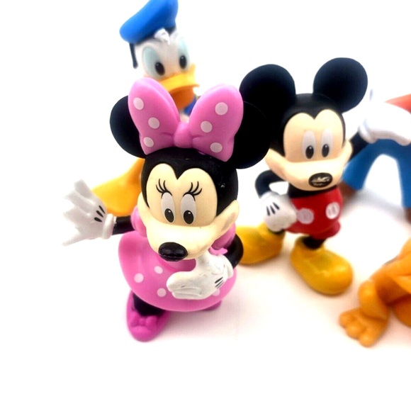 Disney Vinyl Figures Mickey&Minnie Mouse Red Car Donald Duck Pluto Goofy Toys - Picture 2 of 8